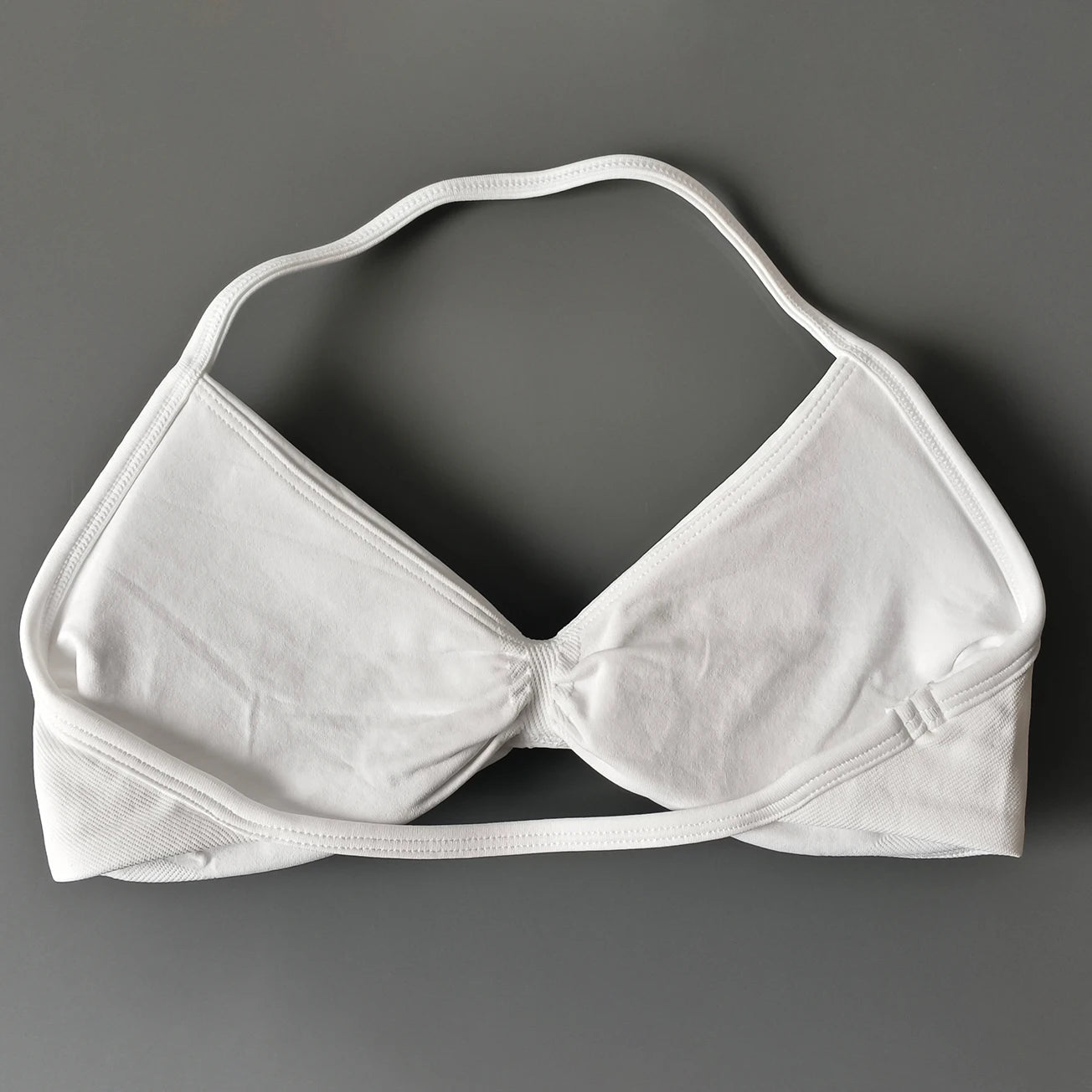 Seamless Halter Neck Padded Sports Bra for Yoga, Pilates & Everyday Comfort